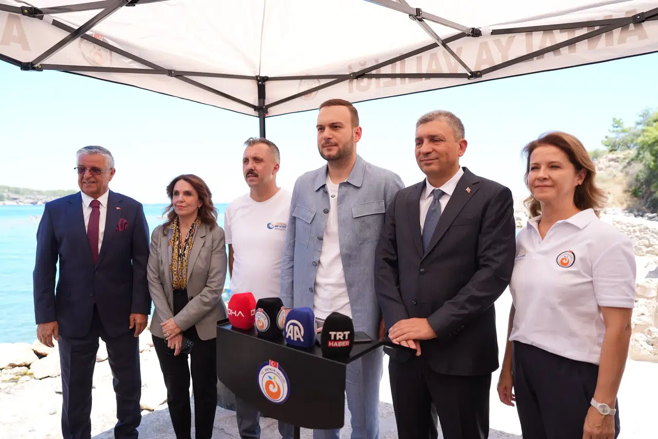 Phaselis'te "Plastiksiz Temmuz" Buluşması: Çöp Kapar Sistemi Tanıtıldı