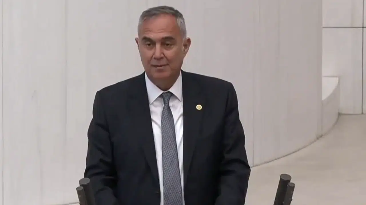 CHP'li Sururi Çorabatır'dan Meclis'te Turizm Emekçileri Çıkışı: "Bu Başarısızlığın En Az Payı Turizm Çalışanlarınındır"