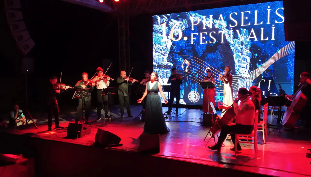 Kemer'in Gözdesi Phaselis'te Festival Heyecanı