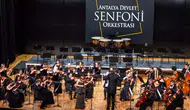 Antalya'da Klasik Müzik Rüzgarı: Mozart ve Karayev Aynı Sahnede!