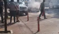 Alanya’da Otomobil Son Anda Kurtarıldı: Sürücü Durdurdu, Vatandaş Söndürdü