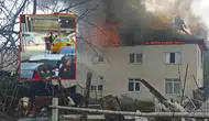 Burdur'da Taksiyi Çalamadı, Ailesinin Evini Yaktı!