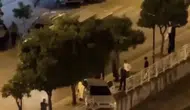 Kanal Sularına Metreler Kala Durabildi: Adana'da Otomobil Havada Asılı Kaldı!