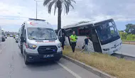 Antalya-Alanya Yolunda Faciadan Dönüldü: Yolcu Otobüsü Refüje Çıktı