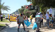 Alanya'da 1 Mayıs'ta Bir Tarafta İşçiler Yürüdü, Bir Tarafta Çalıştı
