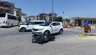 Manavgat'ta Otomobil ile Motosiklet Çarpıştı! Kaza Anı Kameralara Yansıdı