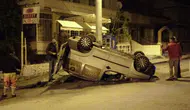Isparta’da Kavşakta Çarpışan Araçlardan Biri Ters Döndü