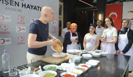 Depremzede Kadınlar Antalya'da Şeflerden Mutfak Sırlarını Öğrendi
