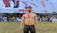 Manavgat’ın Genç Pehlivanı Kumluca’da Tarih Yazdı
