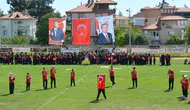 Korkuteli 19 Mayıs Coşkusunu Şehitler Anıtı ve Atatürk Stadyumu'nda Yaşadı