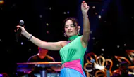 Alanya Festivalinde Melek Mosso Rüzgarı: Alan Doldu Taştı