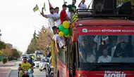 Sokaklarda Meşale, Kalplerde Zafer: Korkuteli'de Şampiyonluk Şöleni!