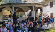 Gömbe Yaylası'nda Asırlık Gelenek: Çocuklar Şeker İçin Kuyruğa Girdi