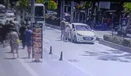 Manavgat'ta Yaya Geçidinde Dehşet! Alman Turistin Ayağının Üzerinden Geçti