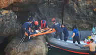 Antalya Falezlerinde Korku Dolu Anlar: Zıpkın Avcısı Kayalıklara Düştü