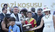100. Gazi Koşusu’nun Kazananı Bay Nalçakan’ın Sahibi Antalyalı Emrah Nalçakan Kimdir?