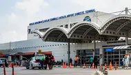Antalya Havalimanı’nda Akıllara Durgunluk Veren Kaçakçılık: Bebek Bezlerinin İçinden 20 Milyon TL Çıktı!