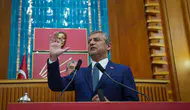 CHP Lideri Özgür Özel: 'Teslim Olmamaktır, Direnmektir'