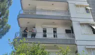 Antalya'da Yangın: Balkona Sığınan Genç Kızı Komşuları Kurtardı