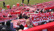 Antalyaspor Taraftarından Cumhuriyet Meydanı'nda Destek Yürüyüşü