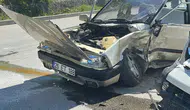 Burdur'da Trafik Kazası: 2 Araç Çarpıştı, 5 Yaralı