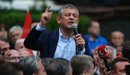 Özgür Özel Sahaya İndi, Antalya Örgütü Onu Yalnız Bırakmadı!