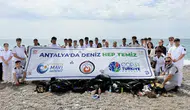 Konyaaltı Sahilinde Sıfır Atık Seferberliği: Gençler Çevre İçin Sahaya İndi!