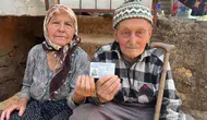 Antalya'nın 100 Yaşındaki Çınarı Uzun Yaşamın Sırrını Açıkladı