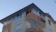 Manavgat’ta Şiddetli Fırtına: 5'inci Kattan Kopan Pencere Kaldırıma Düştü
