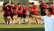 Antalyaspor'da Bülent Korkmaz Dönemi Dinamik Başladı! Kırmızı Beyazlılar Tempoyu 3 Katına Çıkardı