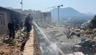 Alanya'da Kampüs Şantiyesinde Yangın: Yatakhane Hasar Gördü