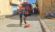 Kovada Söndü Sanılan Ateş Yeniden Alevlendi, Ev Son Anda Kurtarıldı