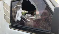 Hatay’da "Karpuz Kavgası": Rakip Esnafın Aracını Parçaladı