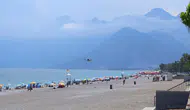 Konyaaltı Sahili’nde "Dron" Denetimi: Zabıta Havadan Takipte