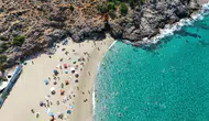 Alanya'da Yaz Hareketliliği: Termometreler Yükselince Sahilde Adım Atacak Yer Kalmadı