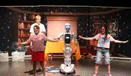 Tiyatroda Yapay Zeka Devrimi: İnsansı Robot 'Ada 7' Başrolü Kaptı!