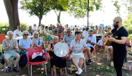 Yaşlı Evinde Türkü Rüzgarı: Türkülerle Sosyalleşiyorlar