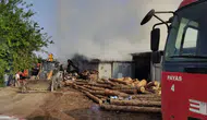 Hatay Dörtyol'da Hızar Atölyesi Yandı Tesis Küle Döndü!