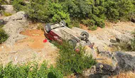 Feke'de Trafik Kazası: Sürücü ve Eşi Hastanelik Oldu