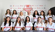 Muratpaşa'nın Sultanları Yeni Sezon İçin Sözleşme İmzaladı