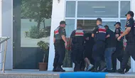 Burdur'da Polis Kılığına Giren Dolandırıcılar İstanbul'da Yakalandı
