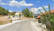 Kaş'ta Sütleğenliler Okulların Güzergahına Kaldırım İstiyor