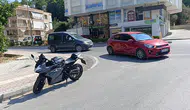 Manavgat'ta Dönüş Yapan Araçla Çarpışan Sürücü Yaralandı