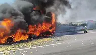 TAG Otoyolu'nda Tıra Çarpan Kamyon Alev Aldı: 1 Ölü