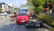 Manavgat Antalya Caddesi'nde Trafik Kazası: Motosiklet Sürücüsü Yaralandı