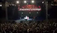 Kuşadası'nda Bülent Ersoy Konserinde Kaos: Gecikme Gerginliği Küfürlü Tartışmayla Bitti