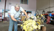 A'dan Z'ye İş Makinesi Yeniliyor: Ispartalı "Greyder Ahmet" Çırak Bulamıyor!