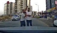 Kornaya Bastı, Yumruk Yedi, Bagajdan Çıkan Testereyle Tehdit Edildi!