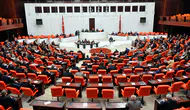 TBMM’de Sandalye Dağılımı Değişti: Hangi Milletvekili İstifa Etti, Hangi Partiye Geçti?