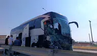 Antalya Yolcularını Taşıyan Otobüs Kaza Yaptı: 1 Ölü, 15 Yaralı!